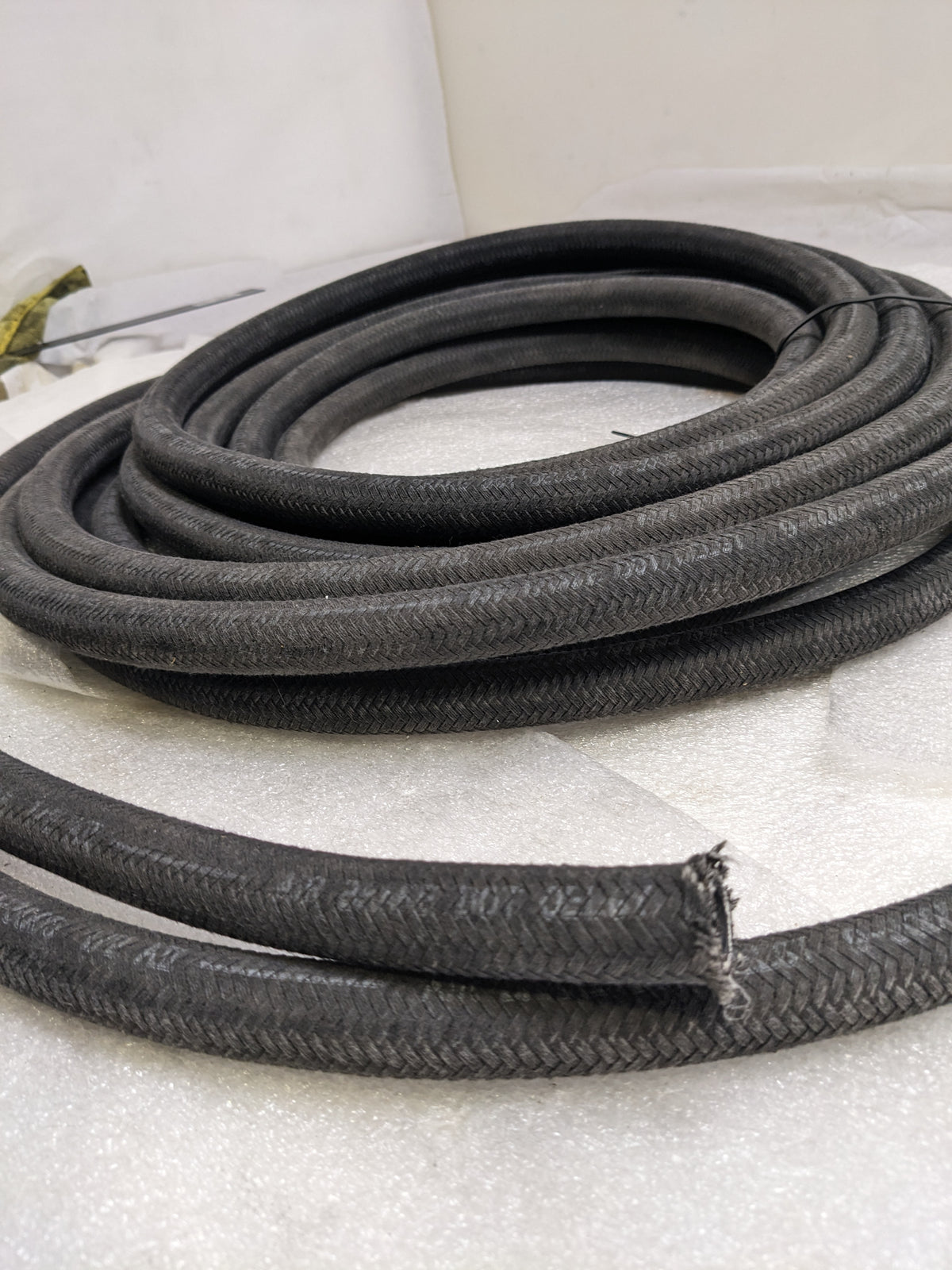 DOT 93005 AIR BRAKE BRAIDED HOSE 1/2 IN X 50 FT NEW R8