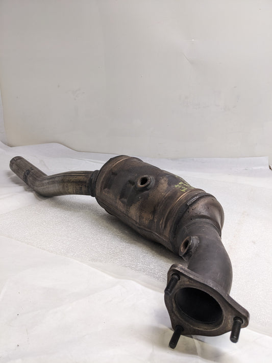 PORSCHE 99611303 CATALYTIC CONVERTER FOR 2002 PORSCHE DRIVER SIDE USED H2