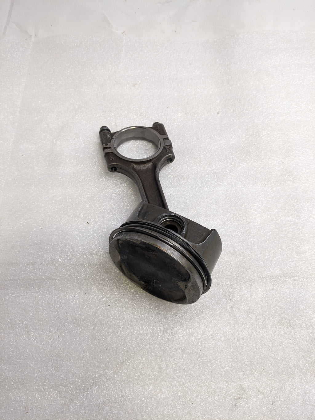 PORSCHE 9961031028R CONNECTING ROD W/ PISTON FOR 986 BOXSTER USED R24