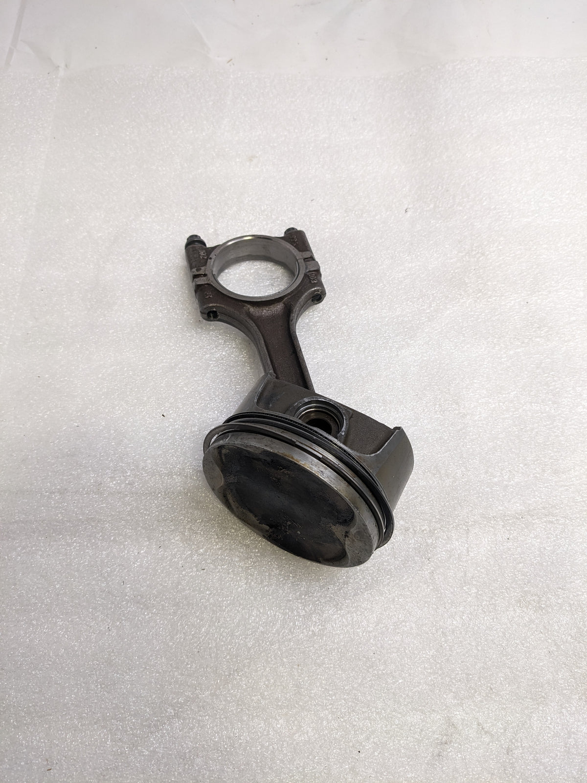PORSCHE 9961031028R CONNECTING ROD W/ PISTON FOR 986 BOXSTER USED R24