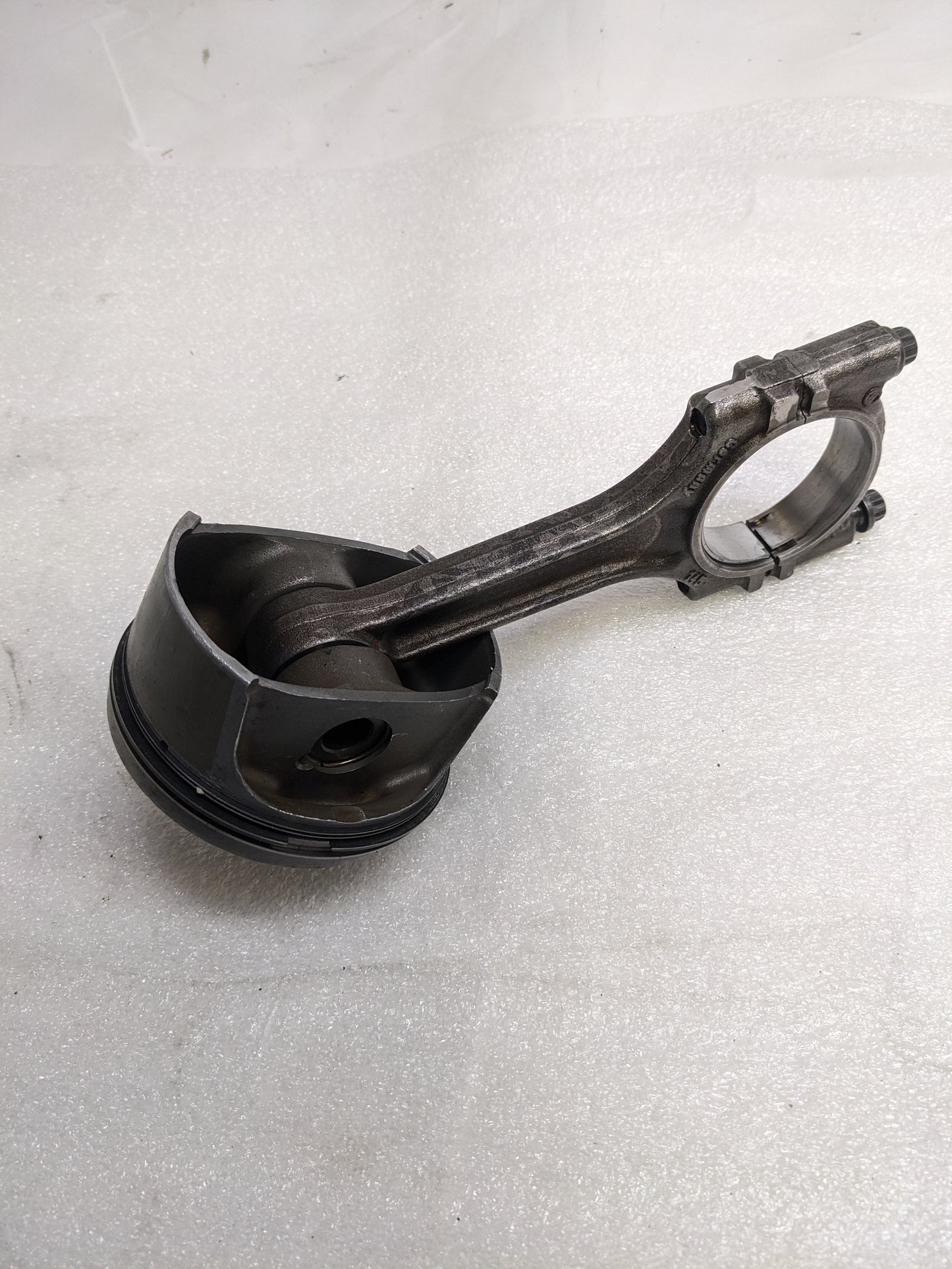 PORSCHE 9961031028R CONNECTING ROD W/ PISTON FOR 986 BOXSTER USED R24