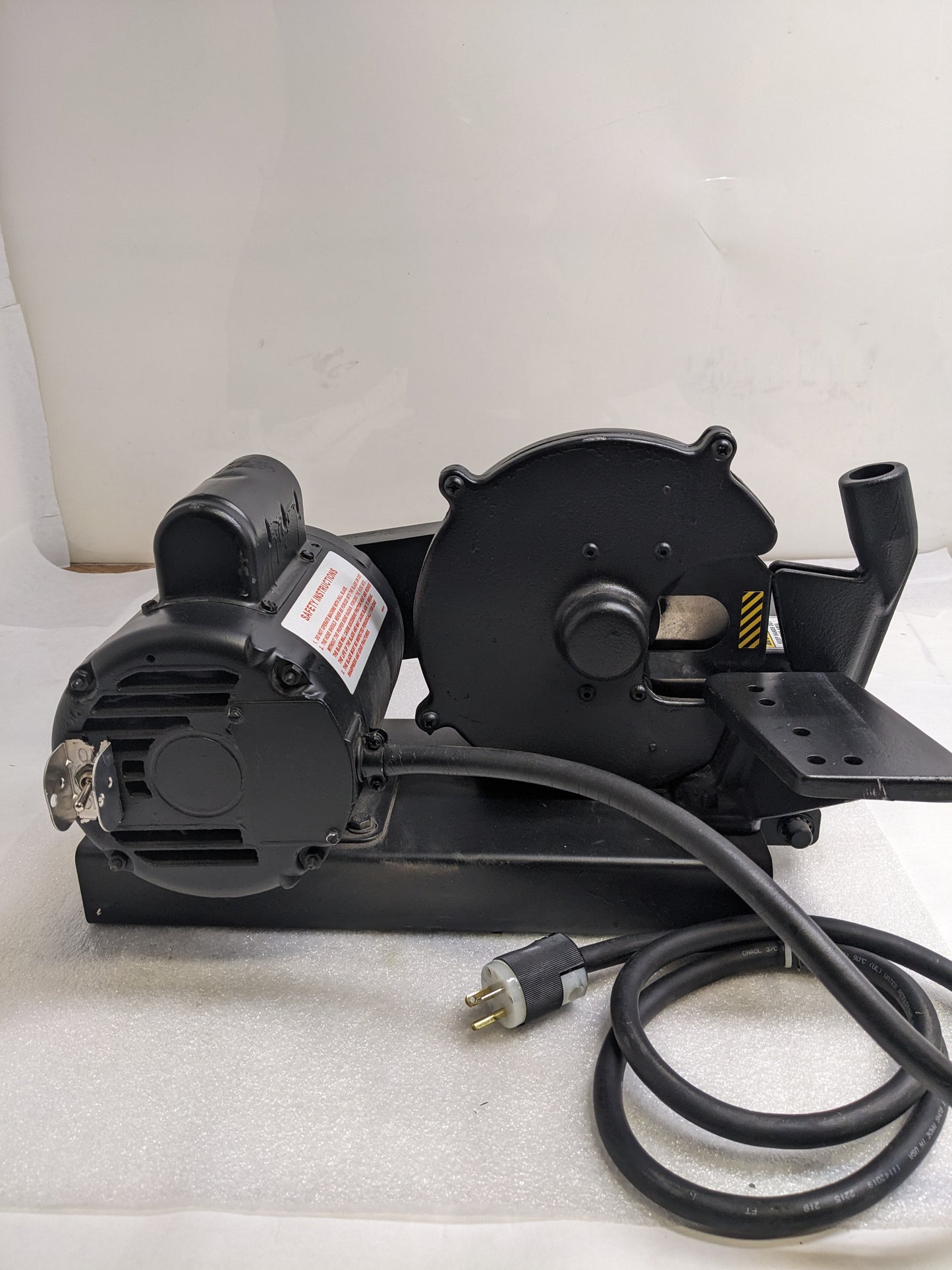 FS CURTIS TOLEDO FHM8W11BX #8 HYDRAULIC HOSE SAW 1.5HP 115V 1.50*ID CAPACITY 8" SCALLOPED BLADE  W/O HANDLE NEW #1 BSRG7