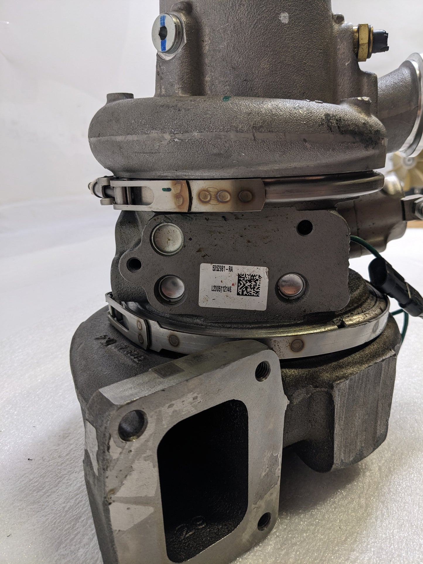 GENUINE CUMMINS TURBOCHARGER FOR ISM M11 HE431V 4955462RX REMAN E2