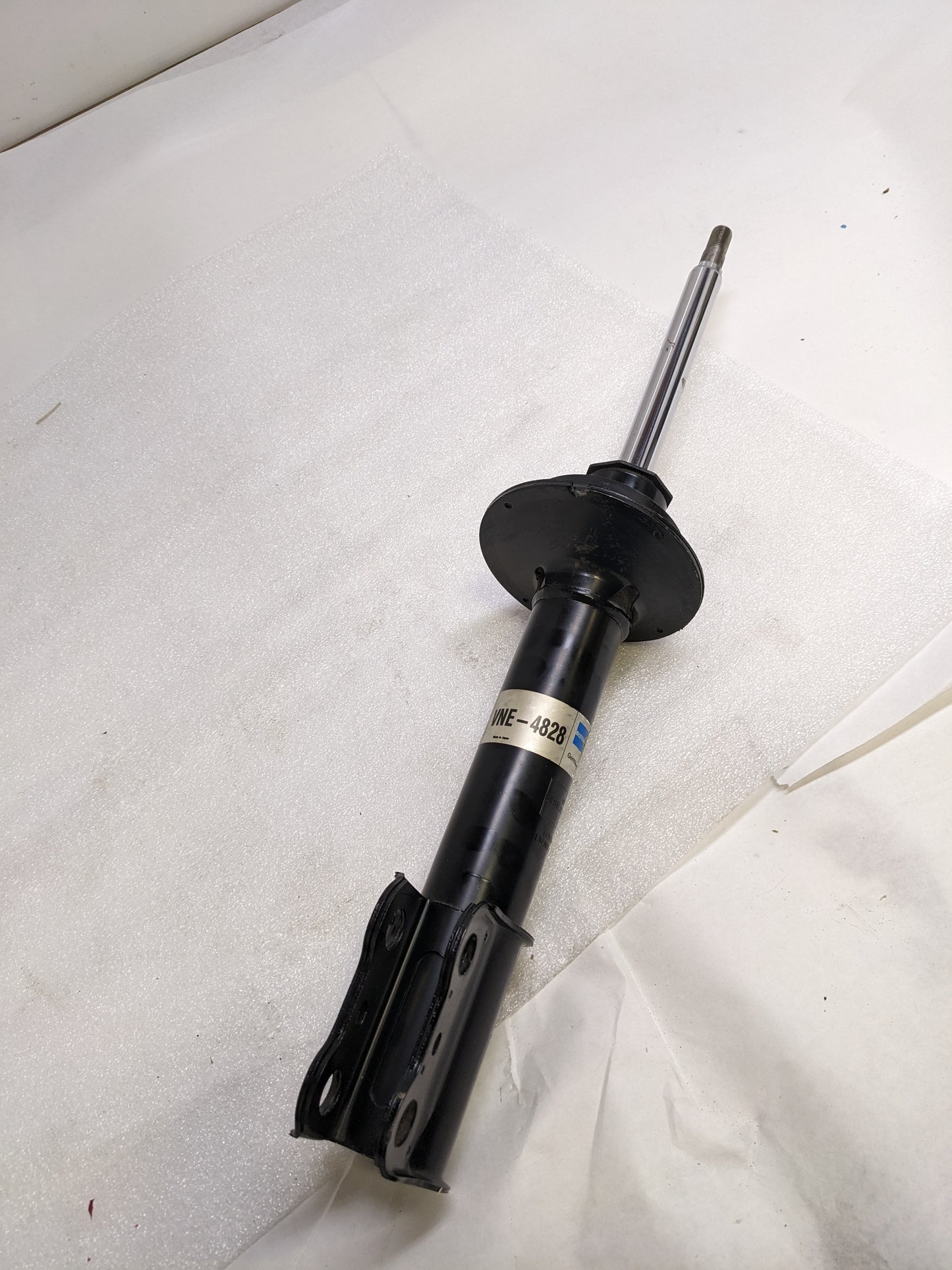 BILSTEIN VNE4828 SHOCK ABSORBER LEFT FRONT FOR TOYOTA NEW R14