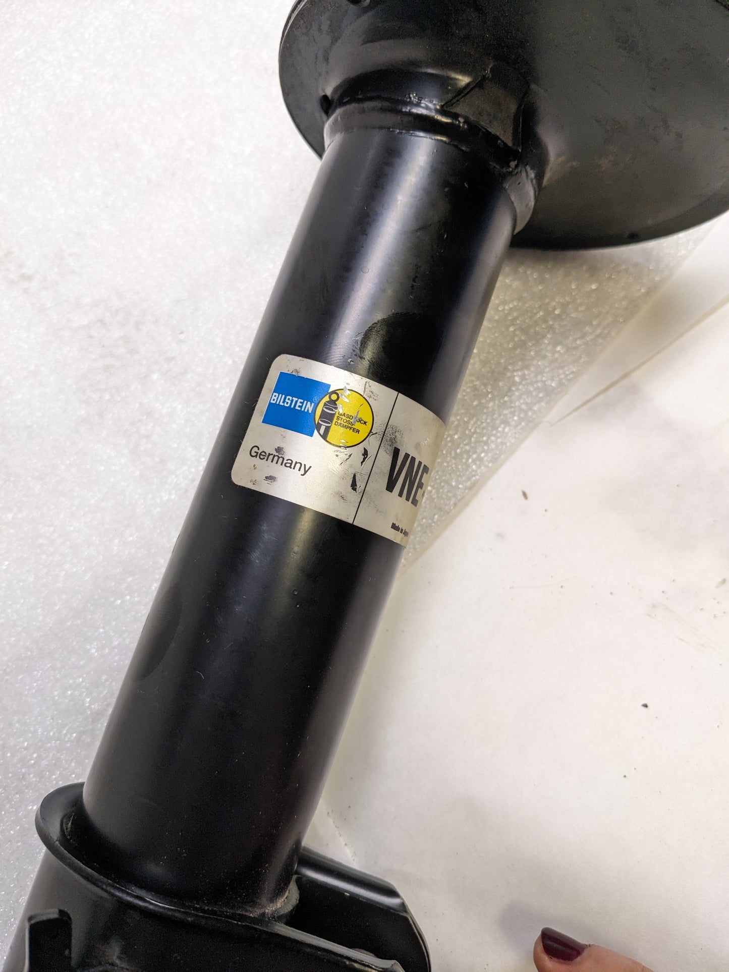 BILSTEIN VNE4828 SHOCK ABSORBER LEFT FRONT FOR TOYOTA NEW R14