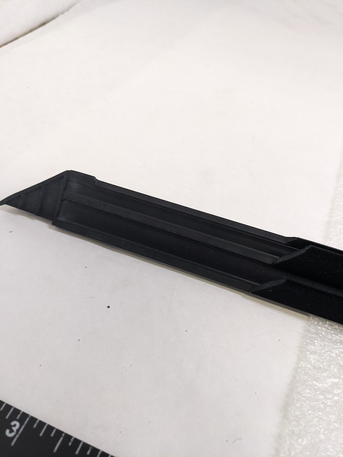 PORSCHE 98153708603 DOOR BELT MOLDING FOR 2017-2023 718 BOXSTER NEW R20