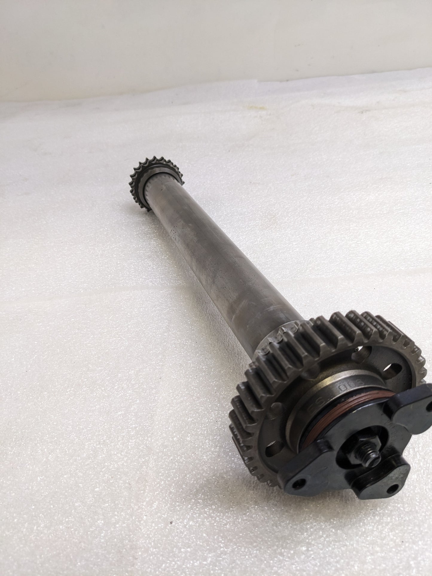 PORSCHE 99610501564 INTERMEDIATE SHAFT WITH BEARING FOR 1999-2001 911 996 BOXSTER USED R20