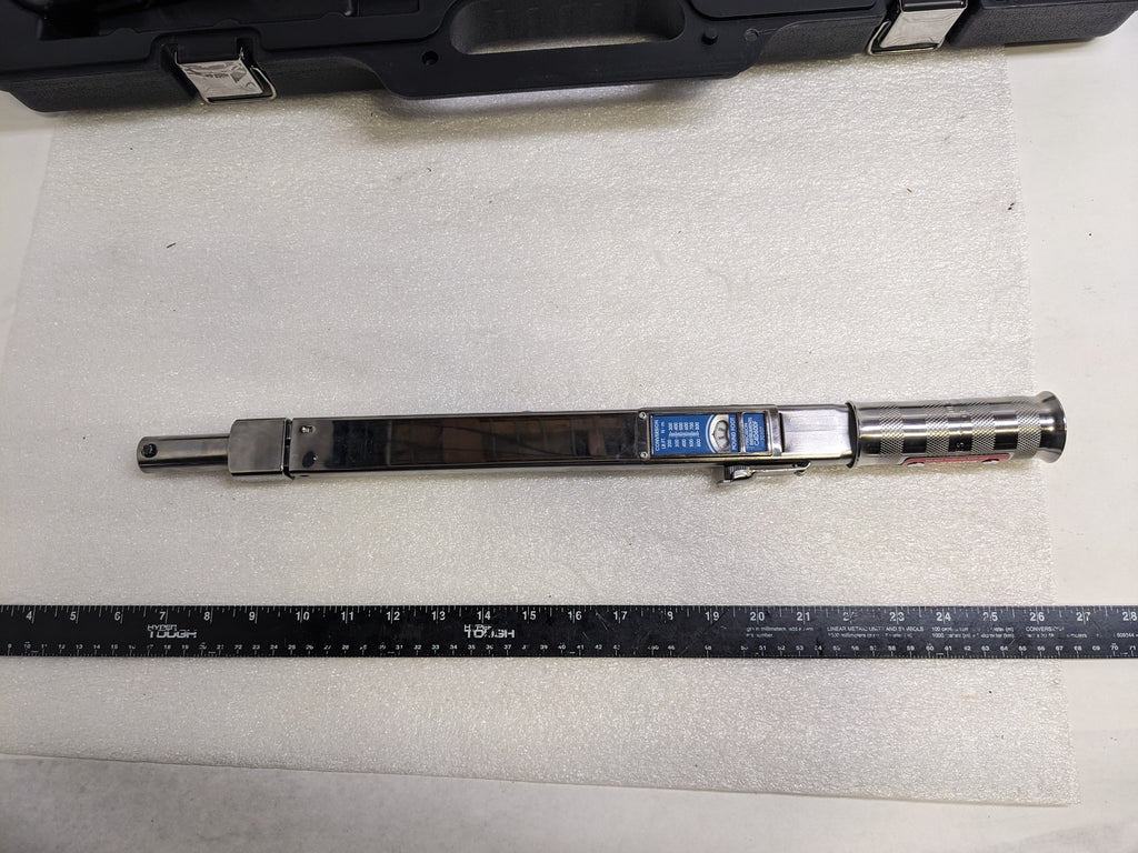 PRECISION INSTRUMENTS C4D600F DRIVE TORQUE WRENCH AND BREAKER BAR 1 X 3/4" NEW R13