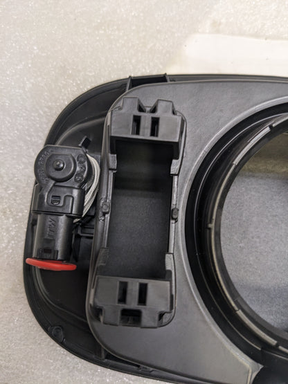 PORSCHE 9Y0810593A DRIVE MOTOR BATTERY PACK CHARGING PORT ASSEMBY FOR 2019-2023 CAYENNE NEW R21