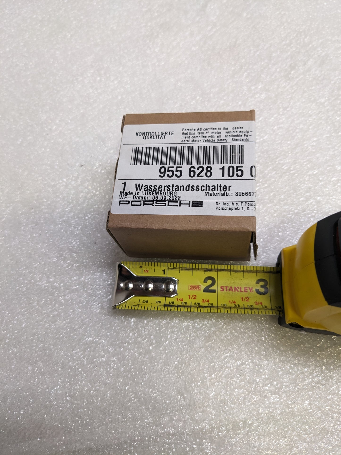 PORSCHE 95562810500 WASHER TANK LEVEL SWITCH NEW R23T2