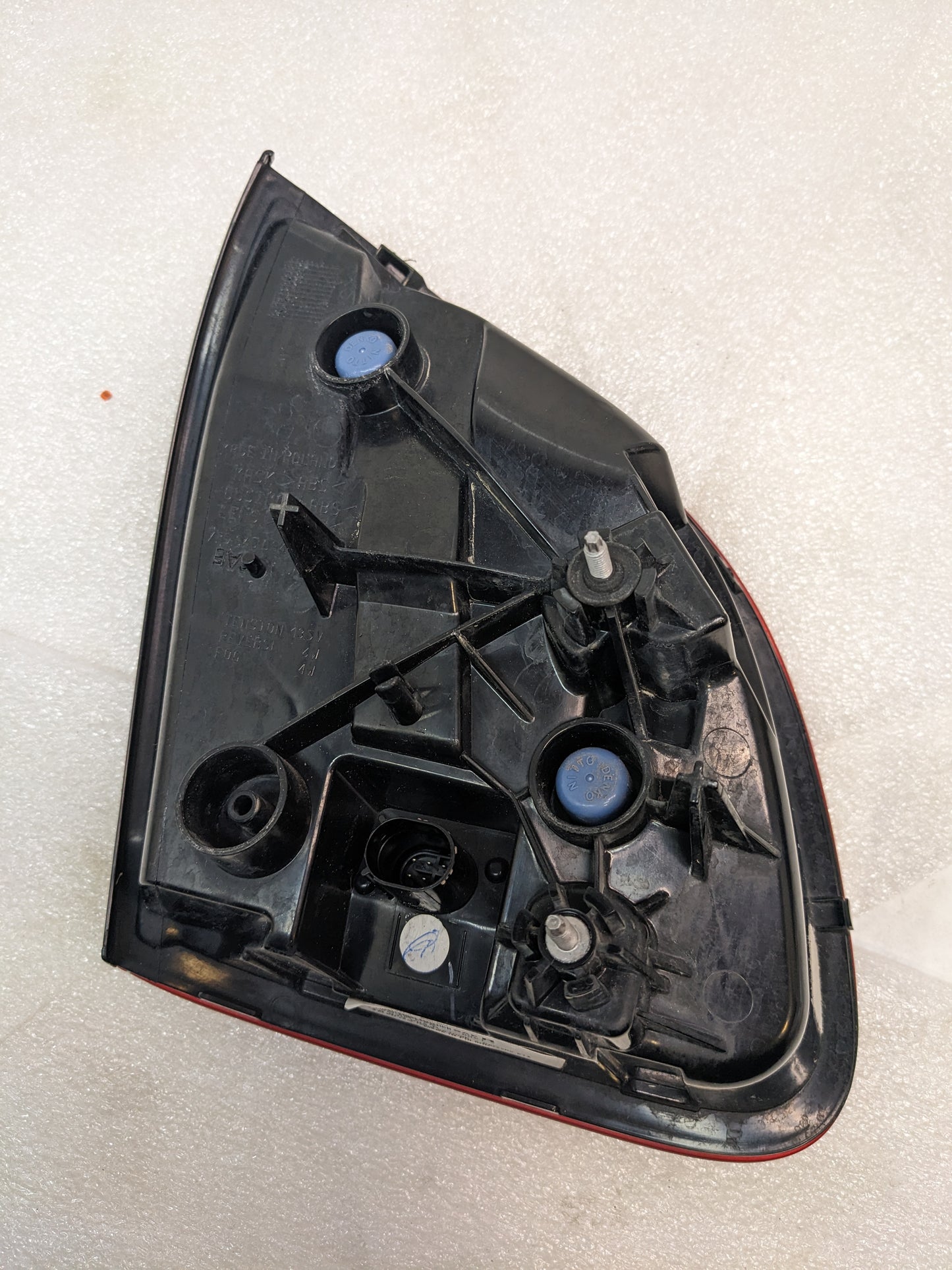 PORSCHE 958945094A TAIL LIGHT ASSEMBLY FOR 2011-2016 CAYENNE NEW SR