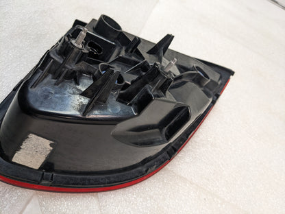 PORSCHE 958945094A TAIL LIGHT ASSEMBLY FOR 2011-2016 CAYENNE NEW SR