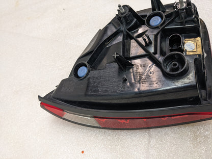 PORSCHE 958945094A TAIL LIGHT ASSEMBLY FOR 2011-2016 CAYENNE NEW SR