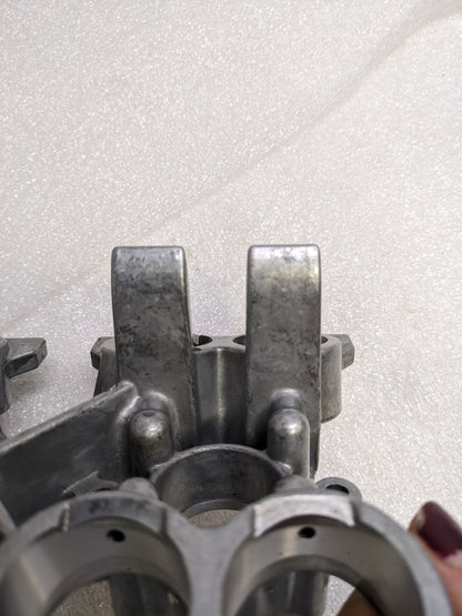 PORSCHE 9961041058R CAMSHAFT FOLLOWER HOUSING FOR 1999-2001 BOXSTER/911 USED R14