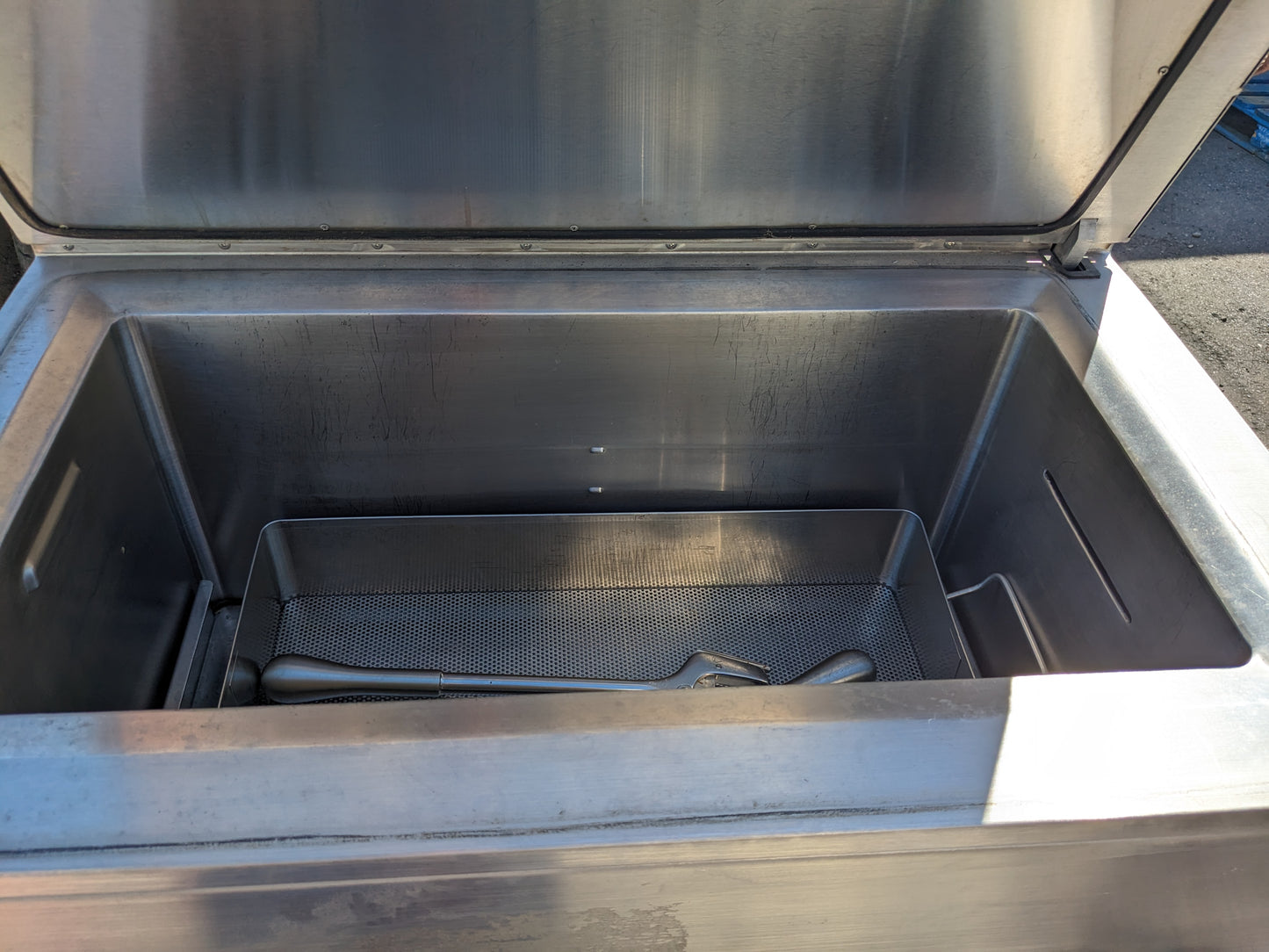 STERIS SC1224C AMSCO SONIC ENERGY CLEANER USED 4.4KW 20A 220V S-343 FR