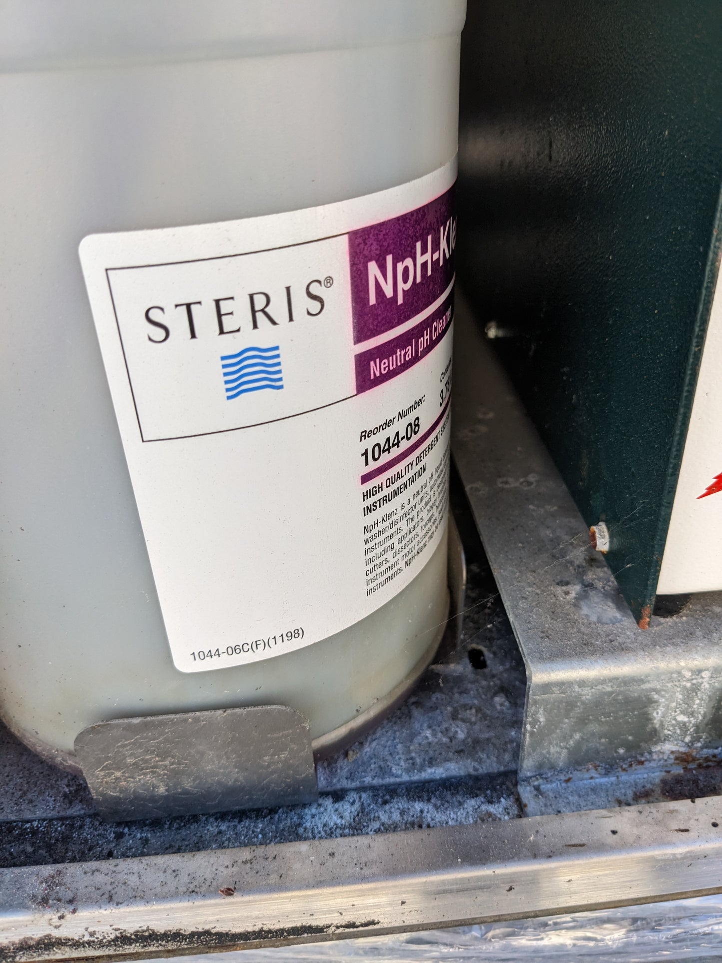 STERIS SC1224C AMSCO SONIC ENERGY CLEANER USED 4.4KW 20A 220V S-343 FR