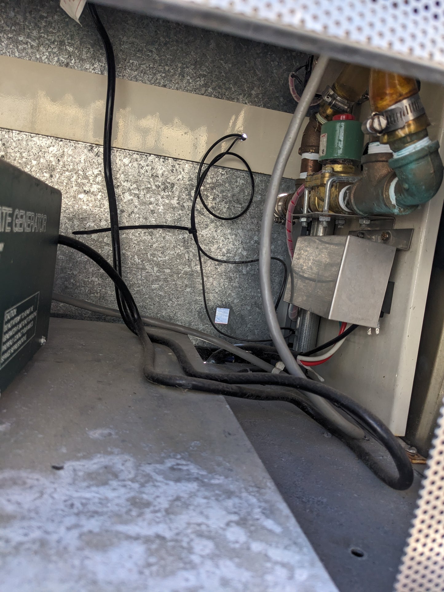 STERIS SC1224C AMSCO SONIC ENERGY CLEANER USED 4.4KW 20A 220V S-343 FR