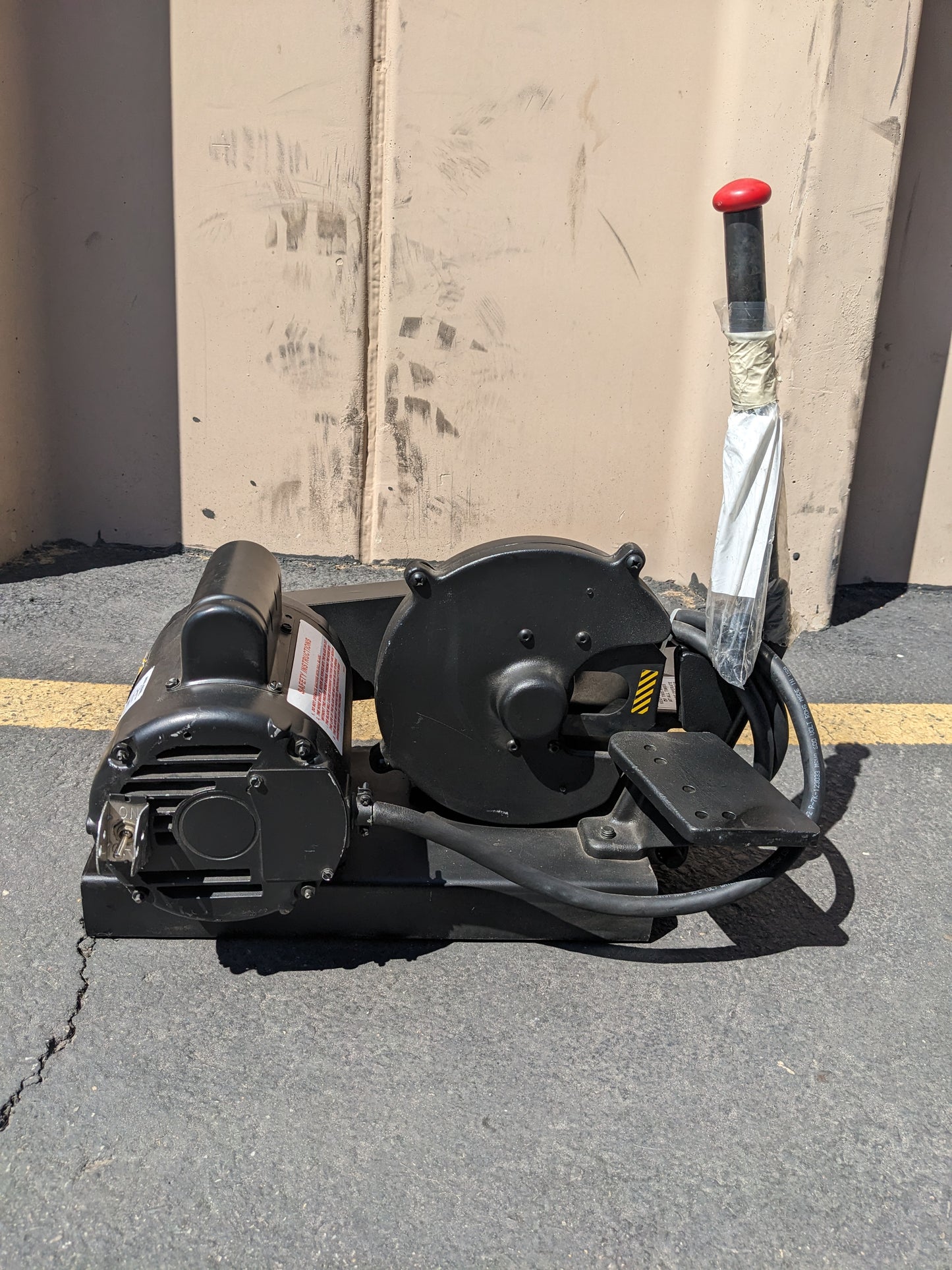 FS CURTIS TOLEDO FHM8W11BX #8 HYDRAULIC HOSE SAW 1.5HP 115V 1.50*ID CAPACITY 8" SCALLOPED BLADE NEW #2 BSRG7