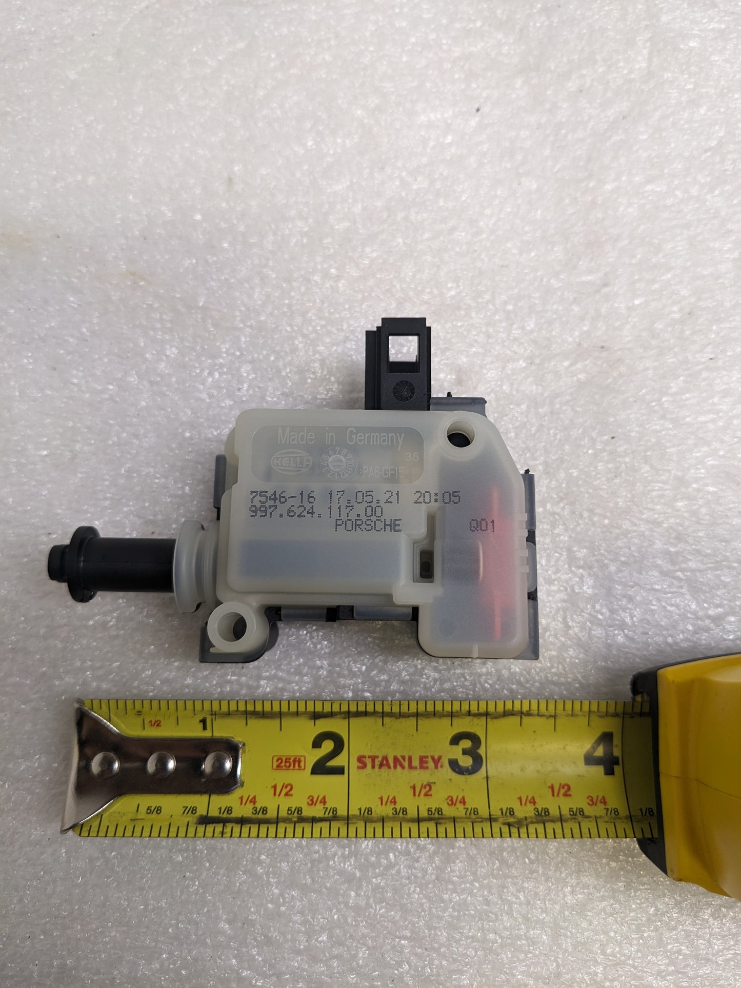 PORSCHE 99762411700 HOOD TRUNK LATCH ACTUATOR FOR 2007-2011 BOXSTER/CAYMAN NEW R23T2