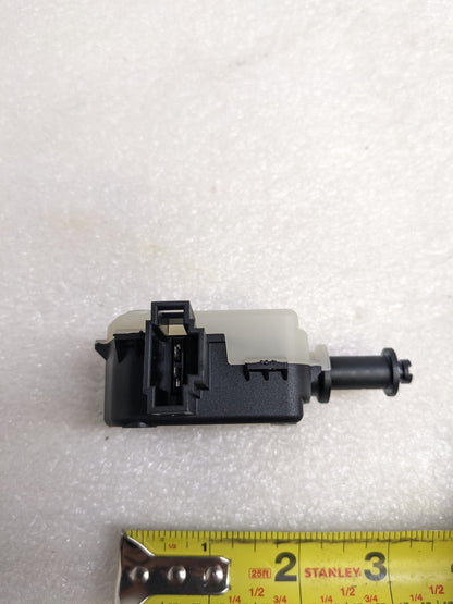 PORSCHE 99762411700 HOOD TRUNK LATCH ACTUATOR FOR 2007-2011 BOXSTER/CAYMAN NEW R23T2