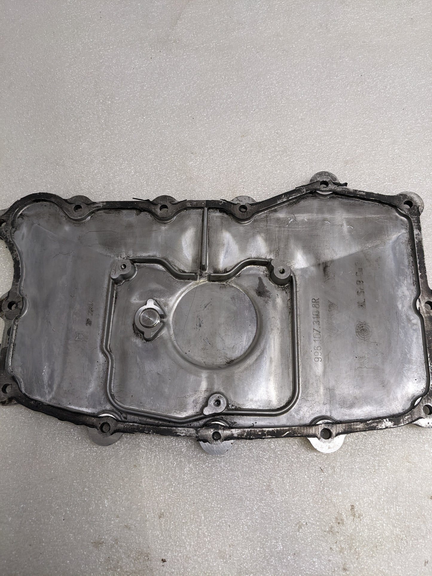 PORSCHE 9961073108R OIL SUMP PLATE FOR 1997-2004 911/BOXSTER USED R14