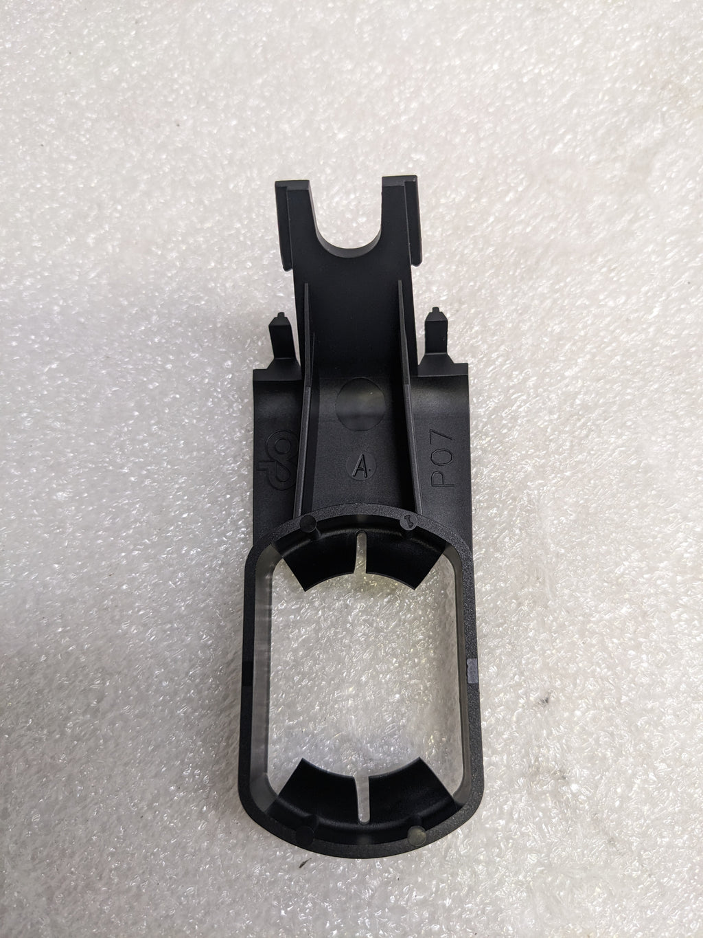 PORSCHE 95562818900 SUPPORT JET CARRIER FOR 2008-2010 CAYENNE NEW R23T2