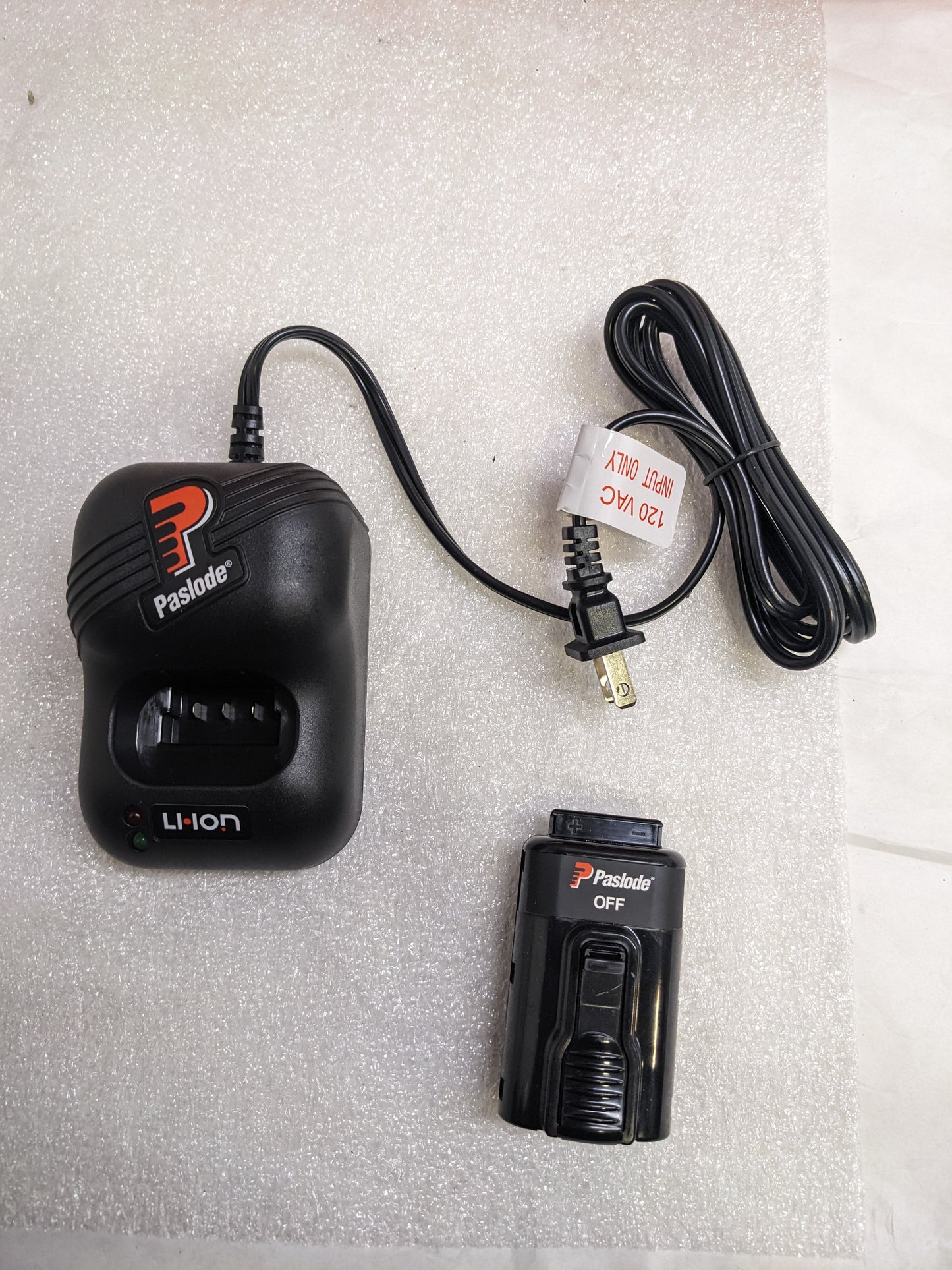 PASLODE CF150-PP CORDLESS 1-1/2" METAL CONNECTOR NAILER POSITIVE PLACEMENT NEW R34