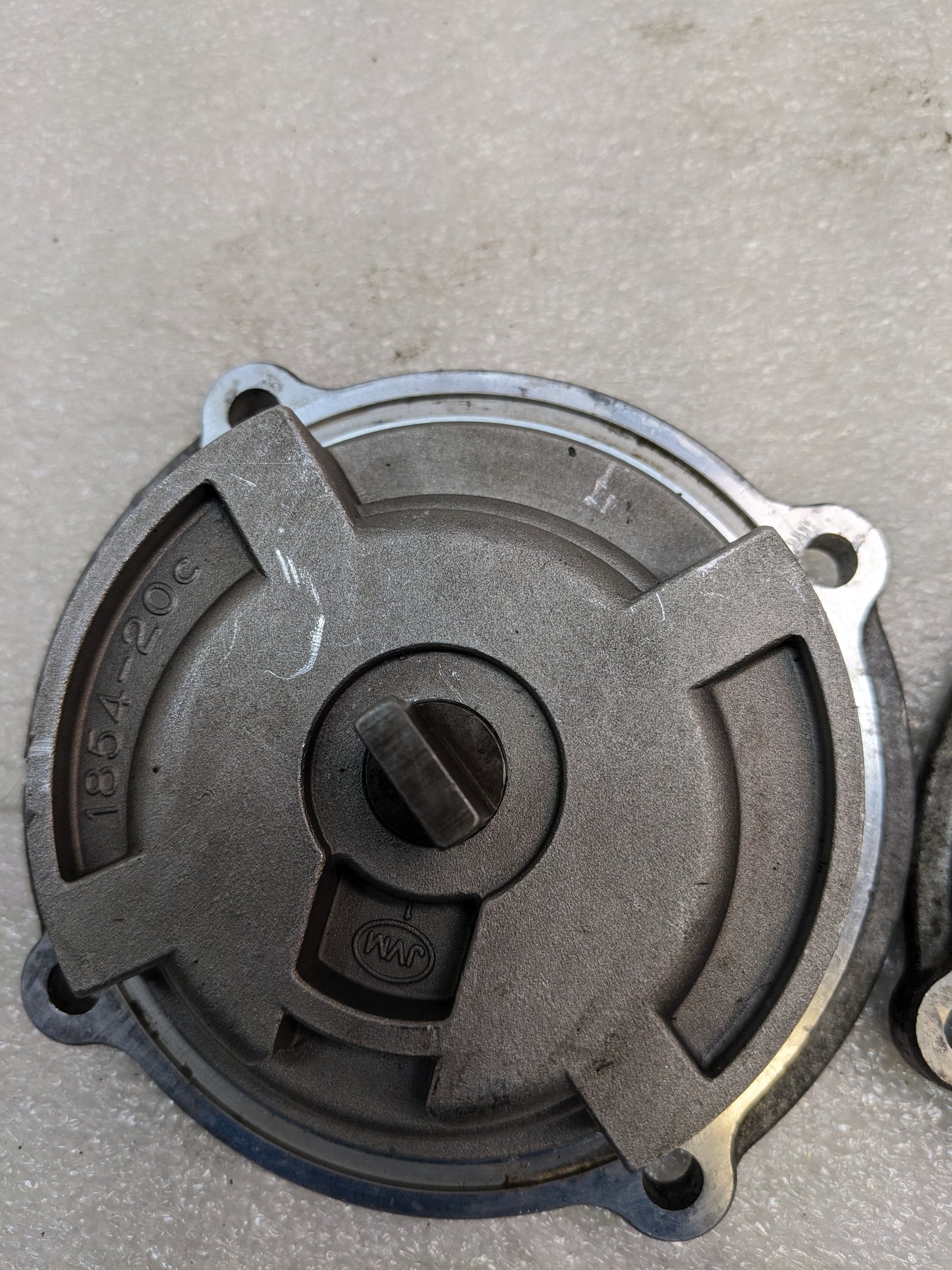 (2) PORSCHE 99610702154 ENGINE OIL SUCTION PUMP USED R23T6