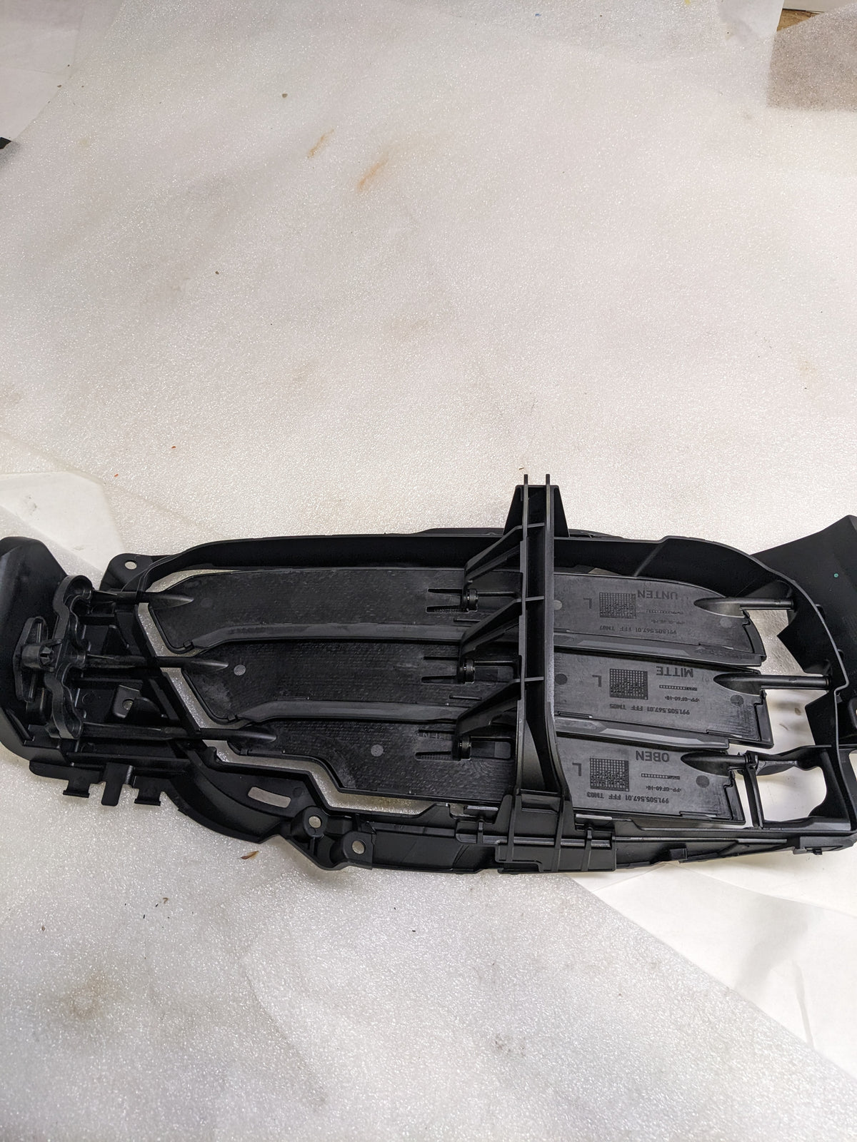PORSCHE  99150556701OK1 RADIATOR SHUTTER ASSEMBLY LEFT FOR 2016-2019 911 NEW SR