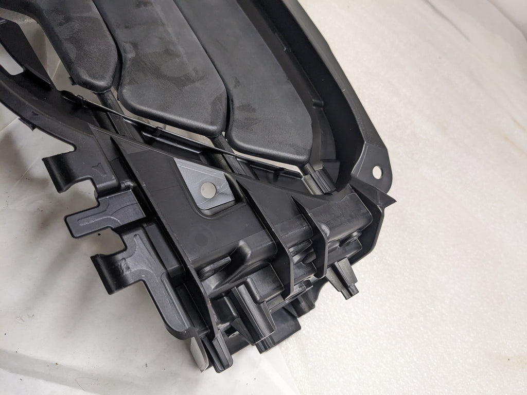 PORSCHE  99150556701OK1 RADIATOR SHUTTER ASSEMBLY LEFT FOR 2016-2019 911 NEW SR