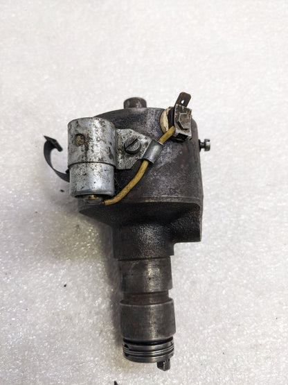 BOSCH 0231129022 VJR4 DISTRIBUTOR FOR PORSCHE 912 AND 356 USED R23T2