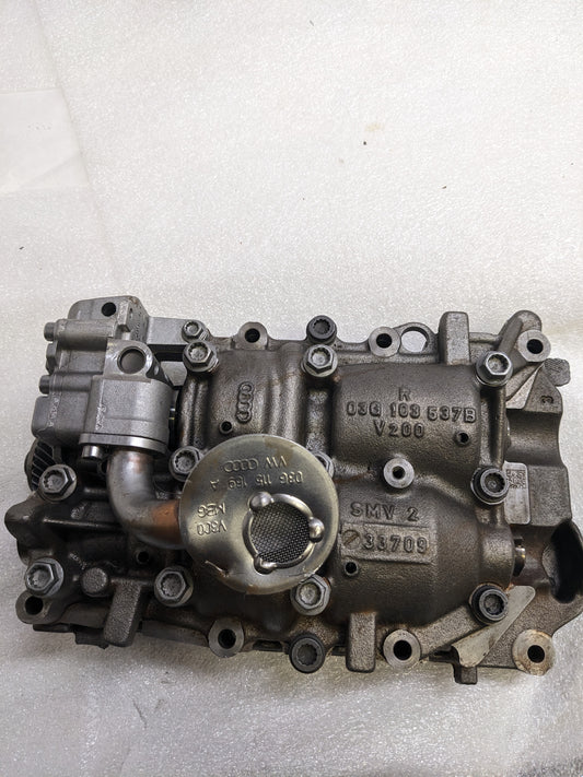 VW/AUDI 03Q103537B ENGINE OIL PUMP BALANCE SHAFT WITH OIL PUMP PICKUP TUBE A6 C6 I2