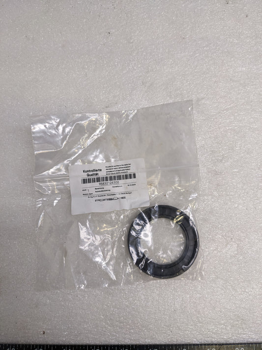 PORSCHE 95832124300 AUTOMATIC  TRANSMISSION INPUT SHAFT SEAL  FOR 2010-2018 CAYENNE/PANAMERA NEW R23T2