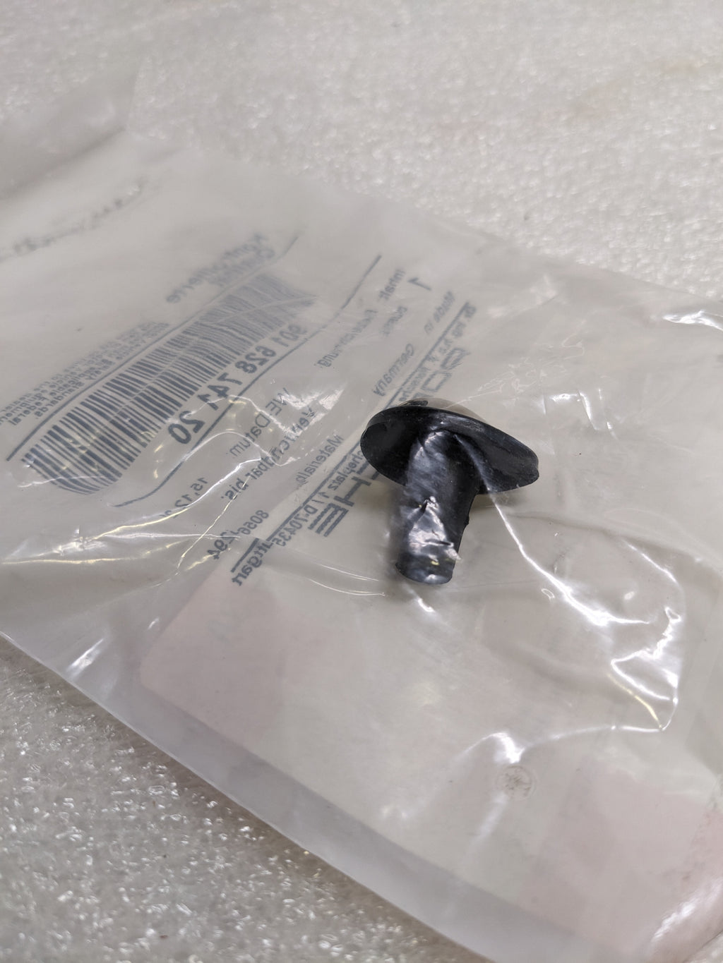 PORSCHE 90162874120 WASHER NOZZLE FOR 1965-1973 911 NEW R23T2
