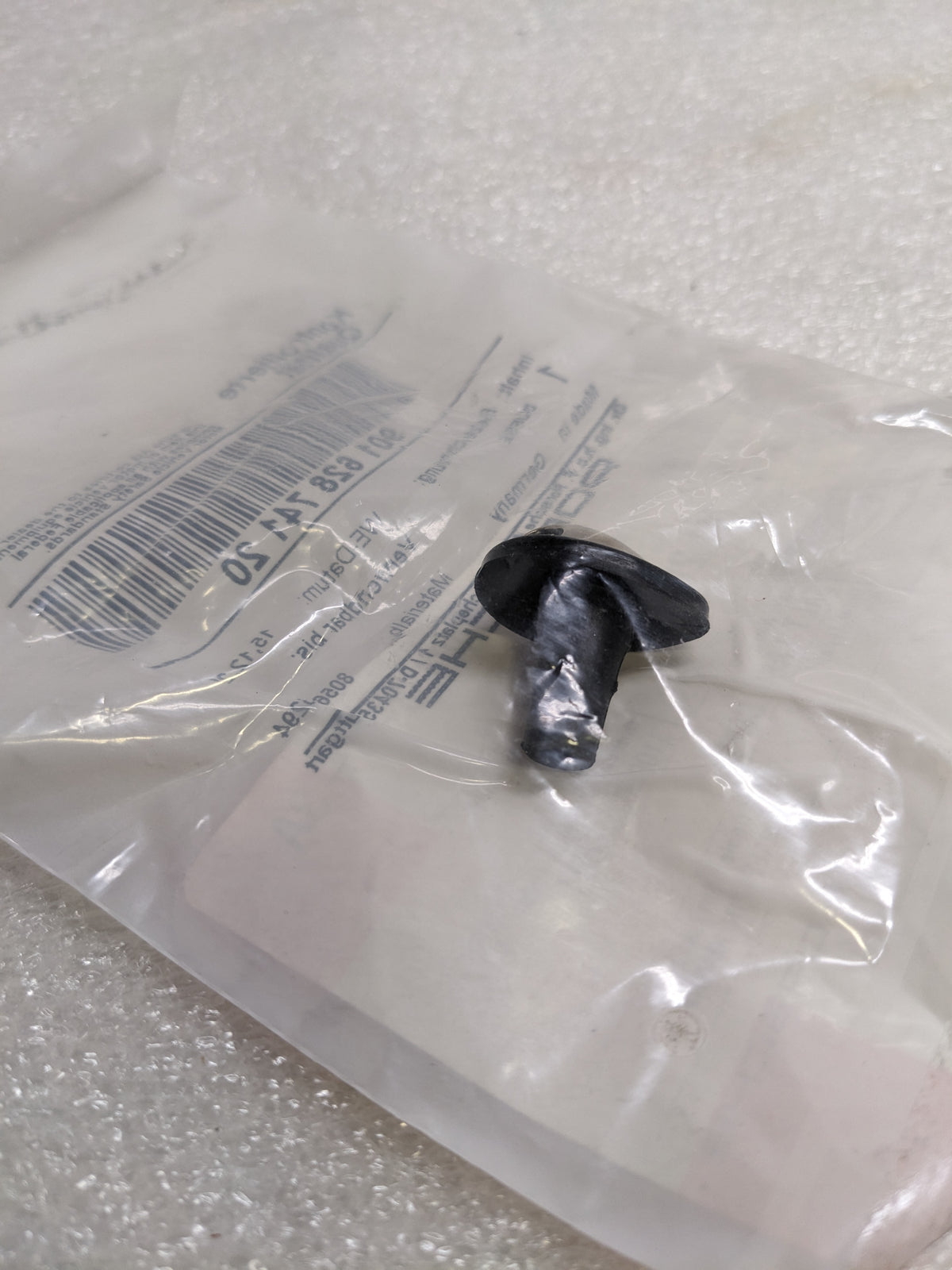 PORSCHE 90162874120 WASHER NOZZLE FOR 1965-1973 911 NEW R23T2