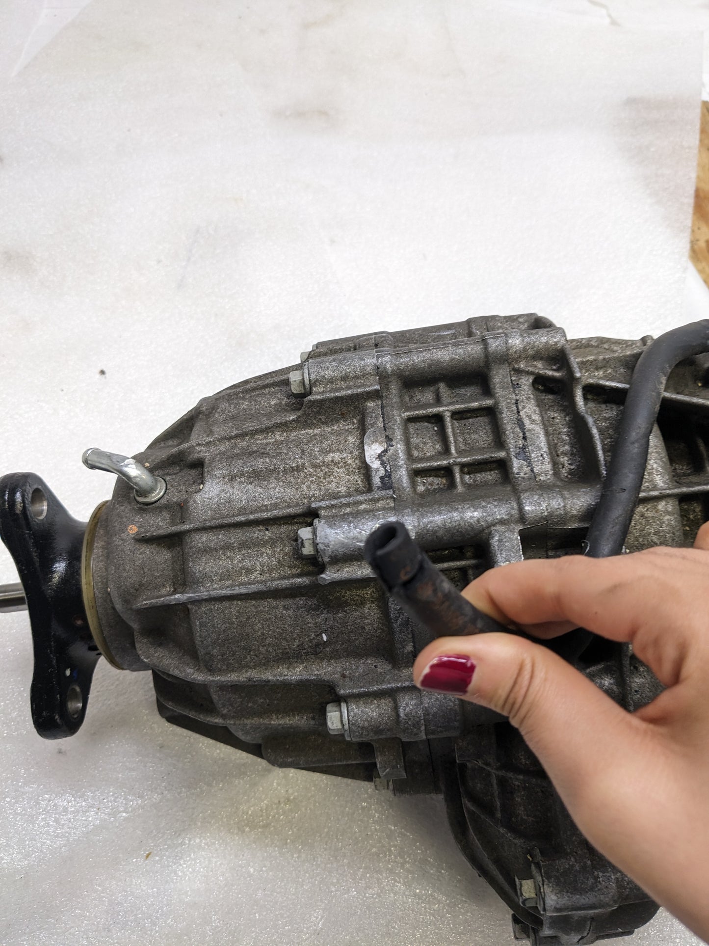 CADILLAC 23358799 AUTOMATIC TRANSMISSION TRANSFER CASE FOR 2016-2019 CADILLAC CT6 USED I2