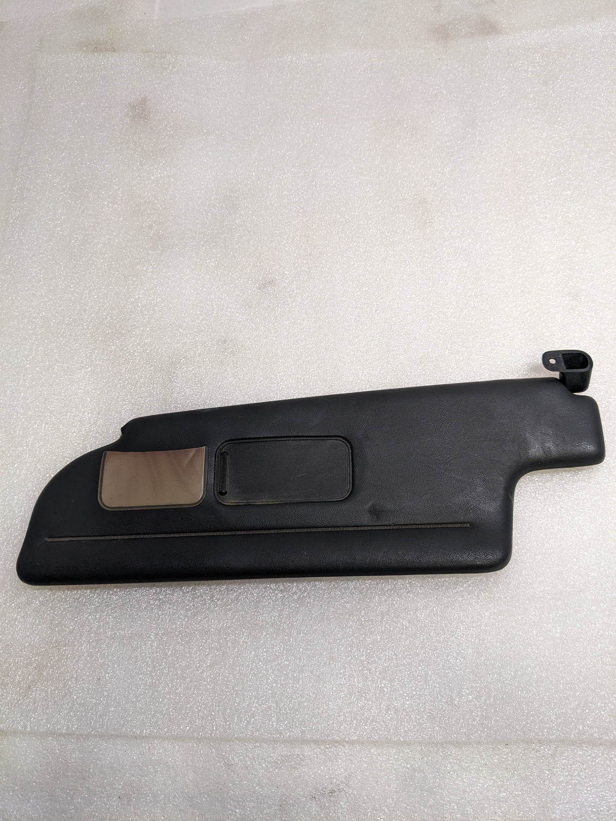 PORSCHE 94173103111 SUN VISOR BLACK FOR 1992 968 LEFT USED R24T5