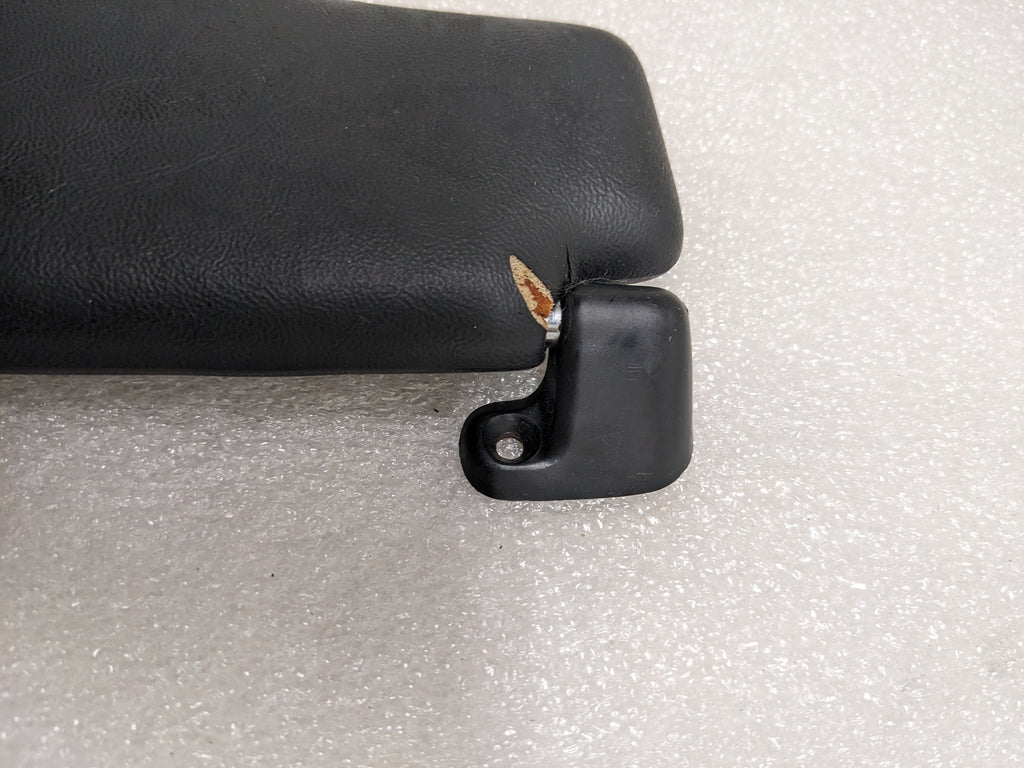 PORSCHE 94173103111 SUN VISOR BLACK FOR 1992 968 LEFT USED R24T5