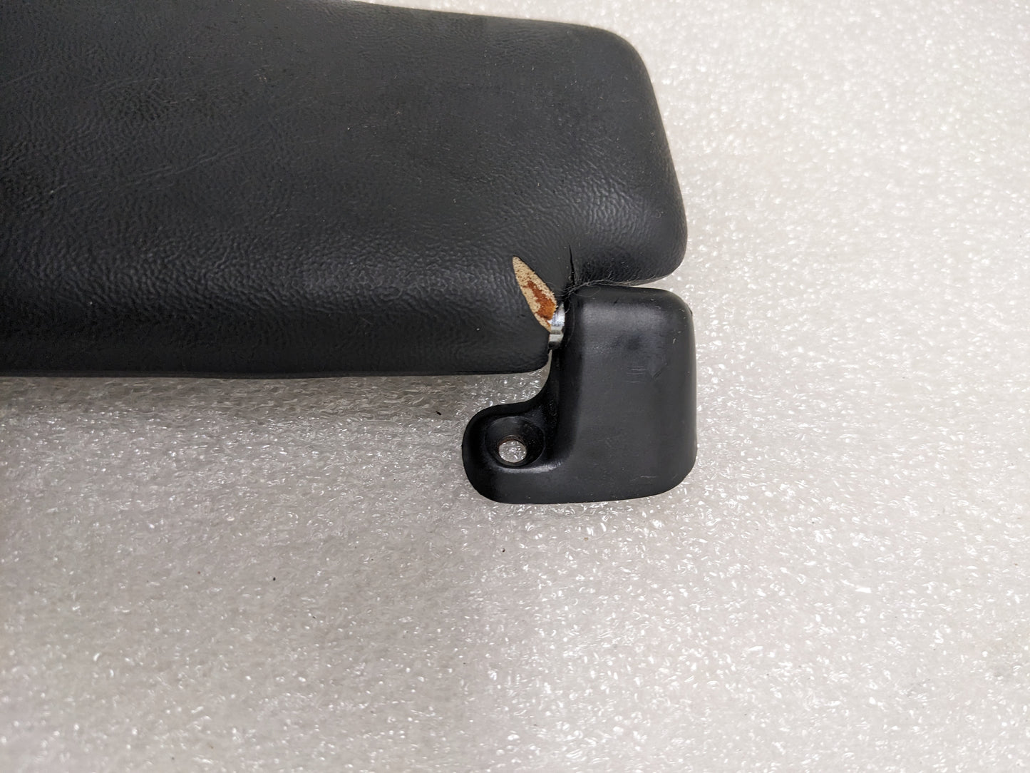 PORSCHE 94173103111 SUN VISOR BLACK FOR 1992 968 LEFT USED R24T5