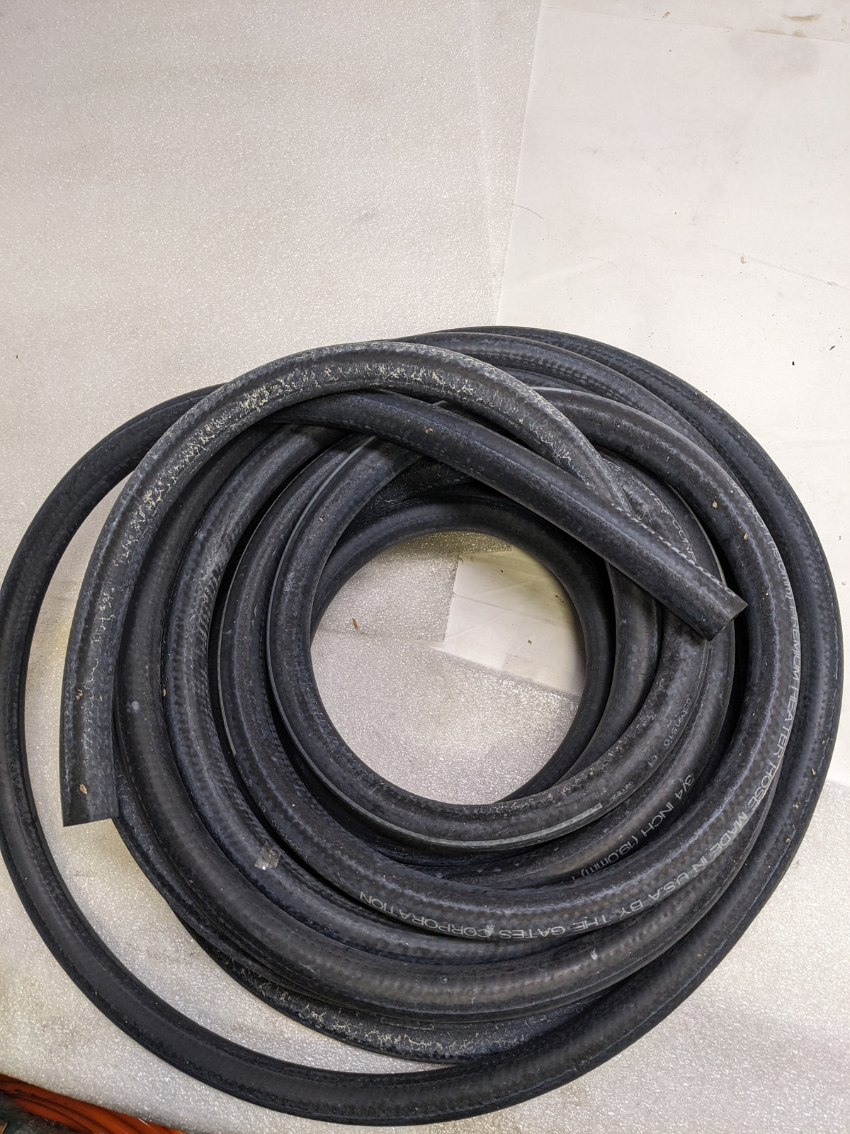 GATES 28412 3/4IN X 50FT SAFETY STRIPE HEATER HOSE NEW R14