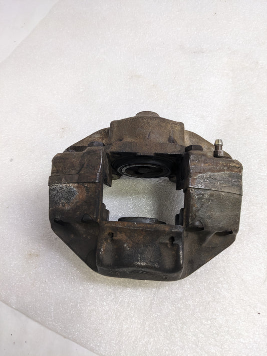 ATE W01331598846 FRONT RIGHT BRAKE CALIPER FOR 1970-1971 PORSCHE 914 USED R27