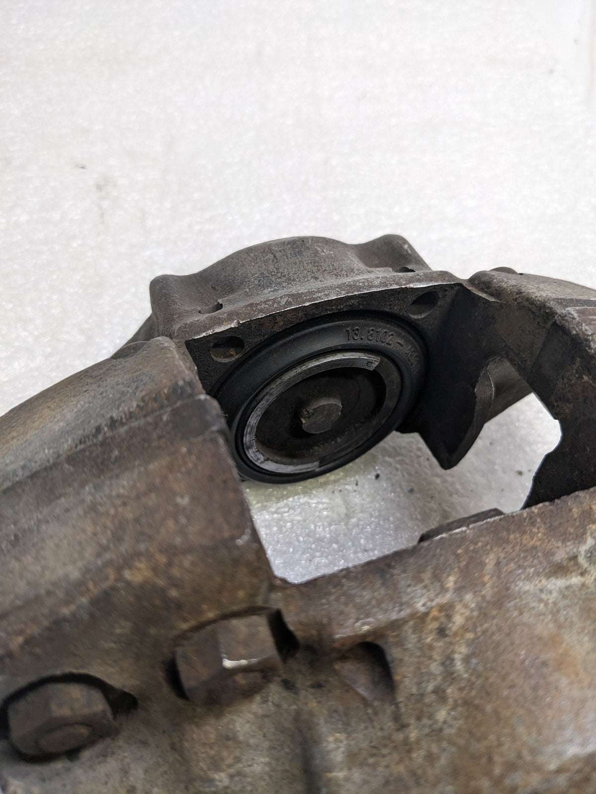 ATE 91135142503 BRAKE CALIPER FOR 1984-1989 PORSCHE 911 CARRERA USED R27