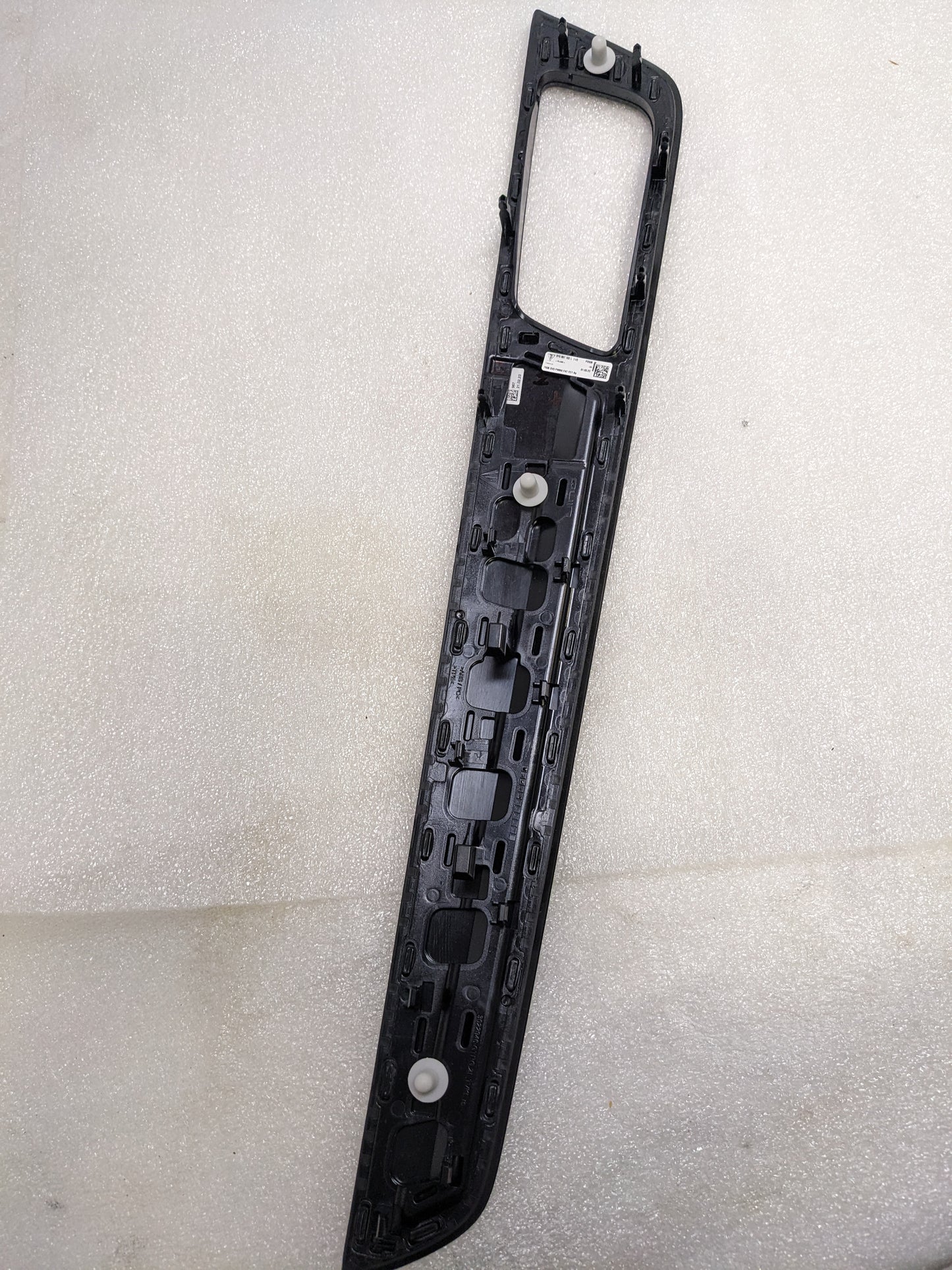 PORSCHE 9Y0-867-102-L-OV3 LOWER MOLDING FOR 2019-2023 CAYENNE NEW R21