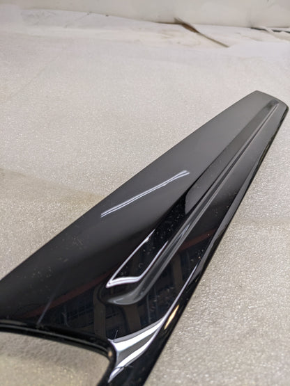 PORSCHE 9Y0-867-102-L-OV3 LOWER MOLDING FOR 2019-2023 CAYENNE NEW R21