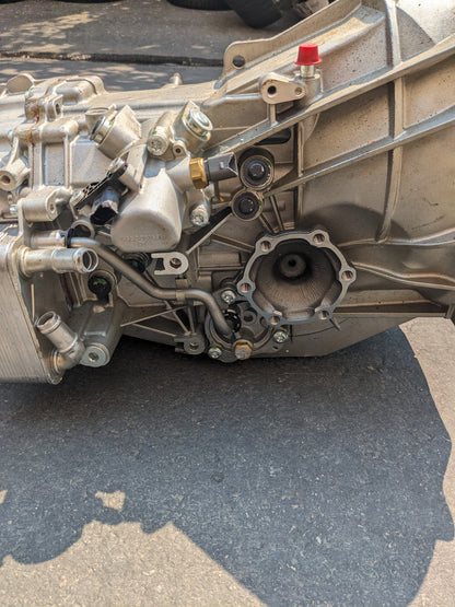 PORSCHE MANUAL TRANSMISSION ASSY 6-SPD FOR 14-16 CAYMAN S NEW B3B2