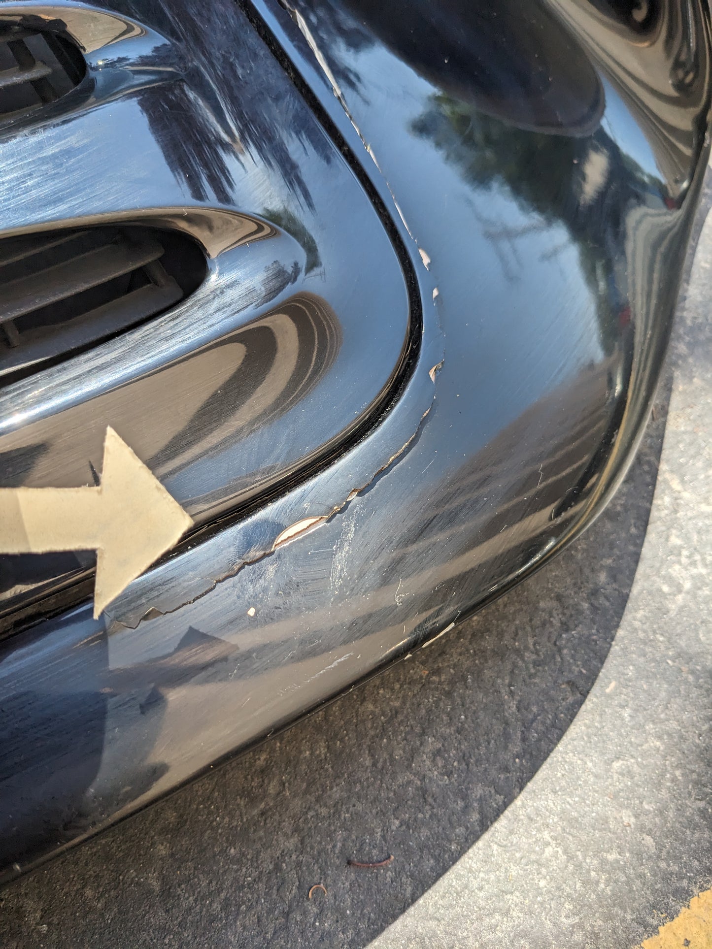 DAMAGED PORSCHE REAR SPOILER WING & GRILLE ASSEMBLY BLACK FOR 95-98 993 USED B2