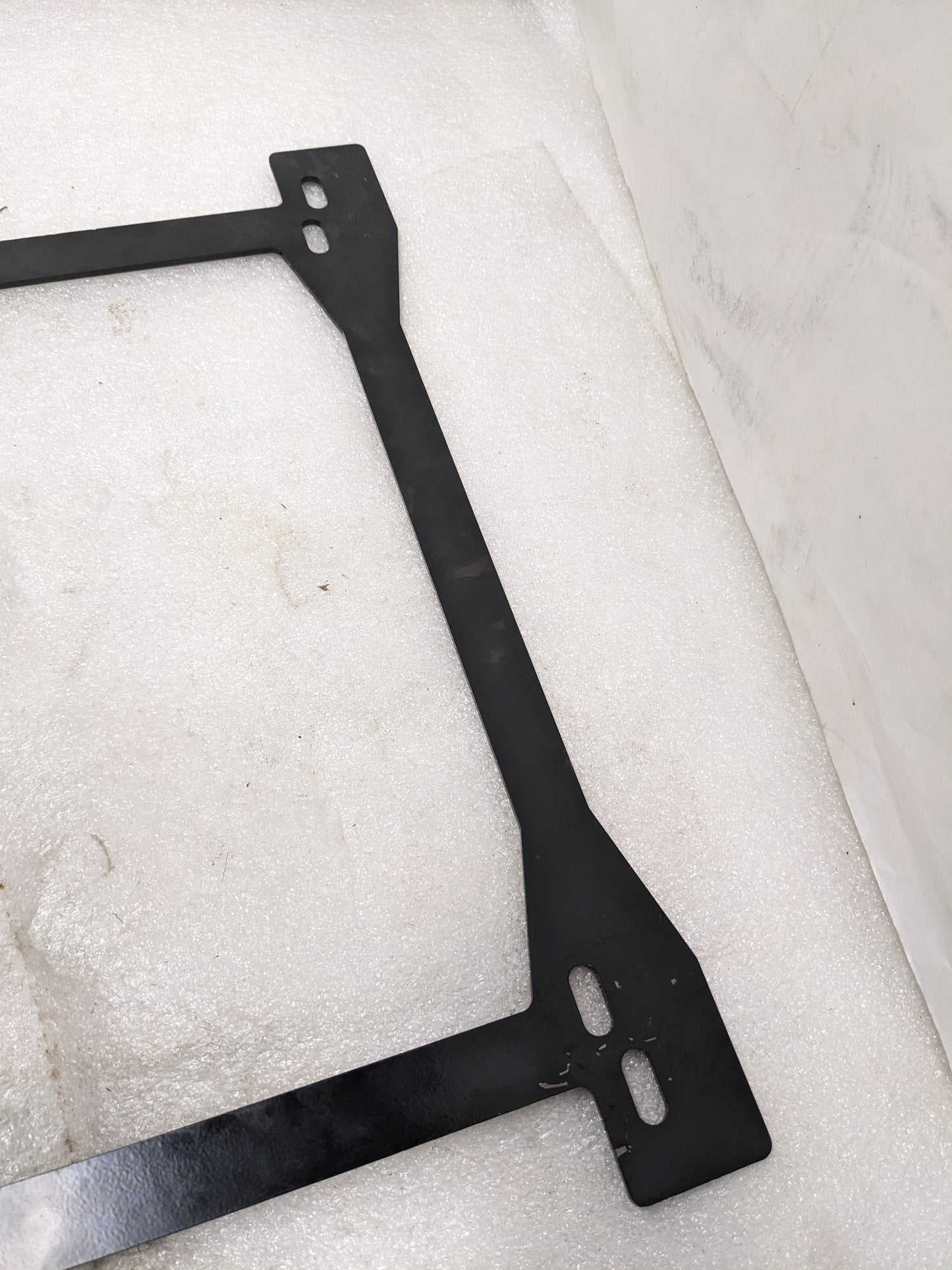 UNBRANDED 400SB012 SPORTS SEAT ADAPTER LH/RH FOR 1974-1997 PORSCHE 968 NEW R21