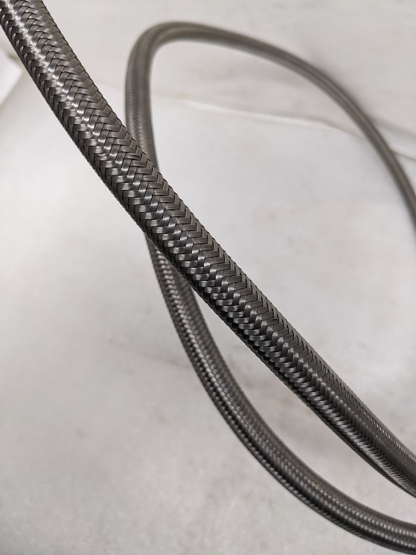 UNBRANDED STAINLESS STEEL BRAIDED 6' HOSE PTFE LINED 1/2" OD 3/8" ID NEW R3T3