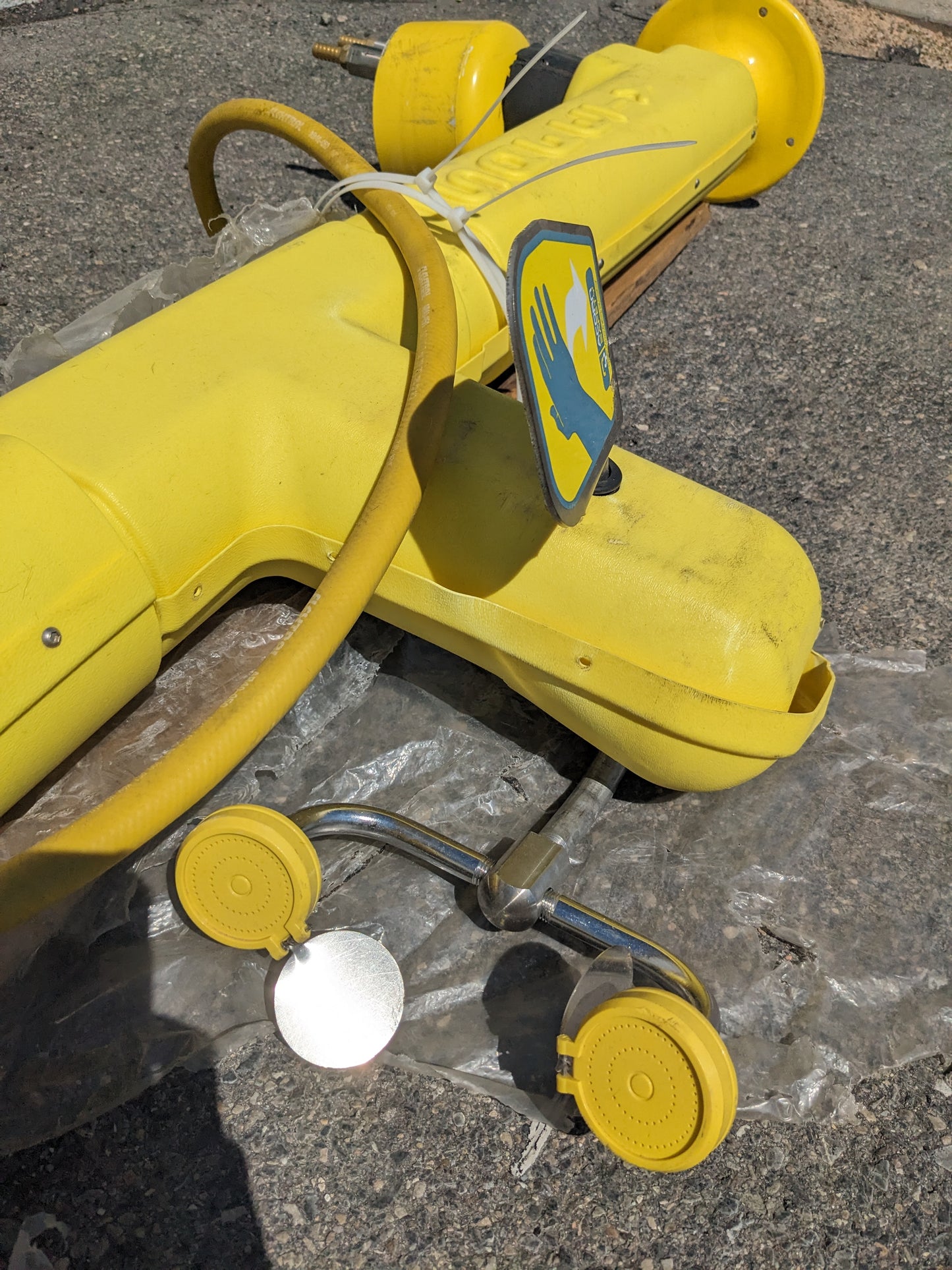 ACORN SAFETY S1360-HT EMERGENCY SHOWER HEAT TRACED TOP/BOTTOM INLET NEW B2