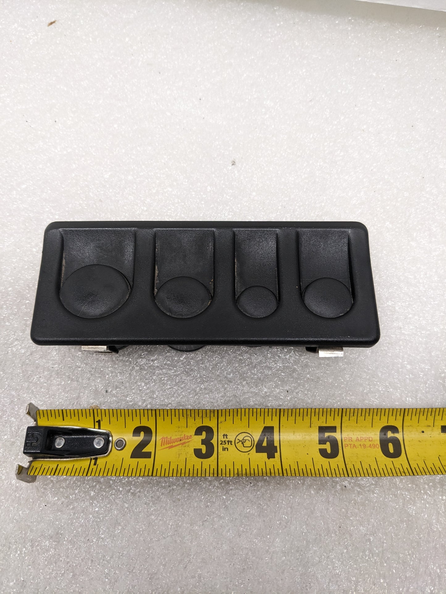 PORSCHE 92855533702 FRONT COIN HOLDER FOR 93-95 PORSCHE 928 GTS USED #1 R20T8